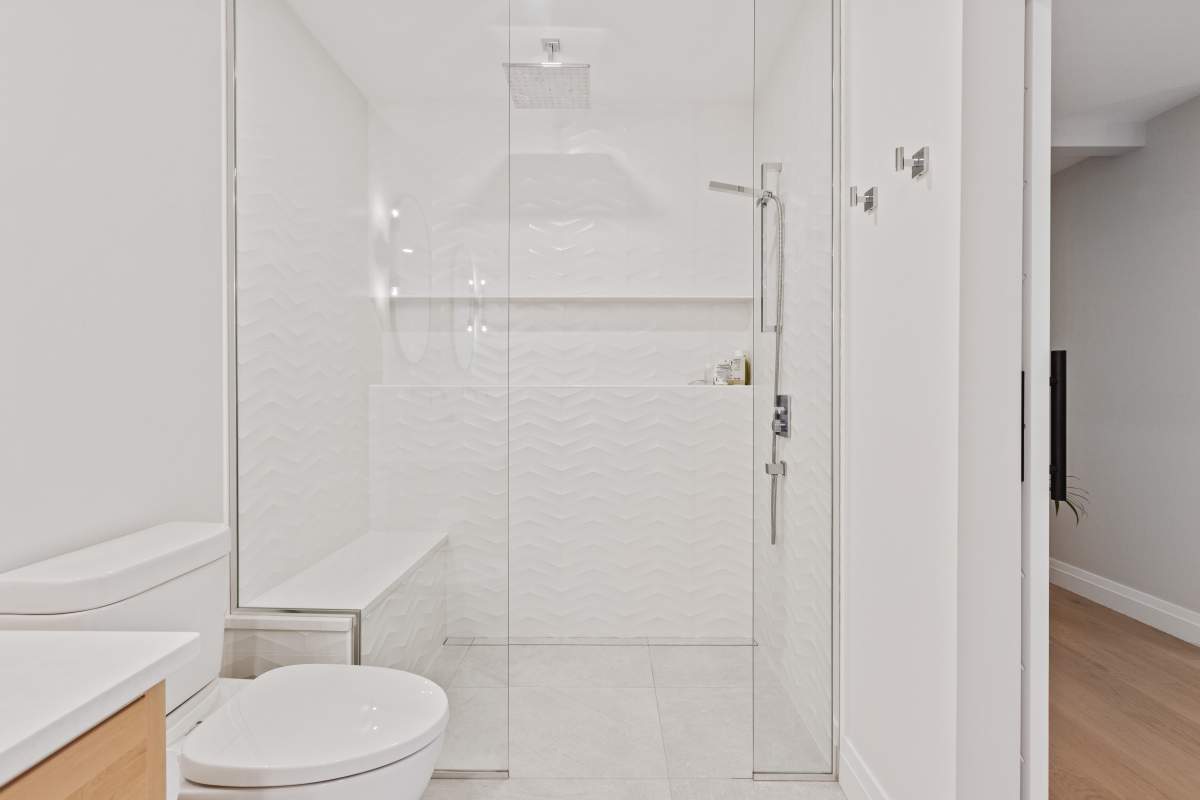 Bathroom Moderne